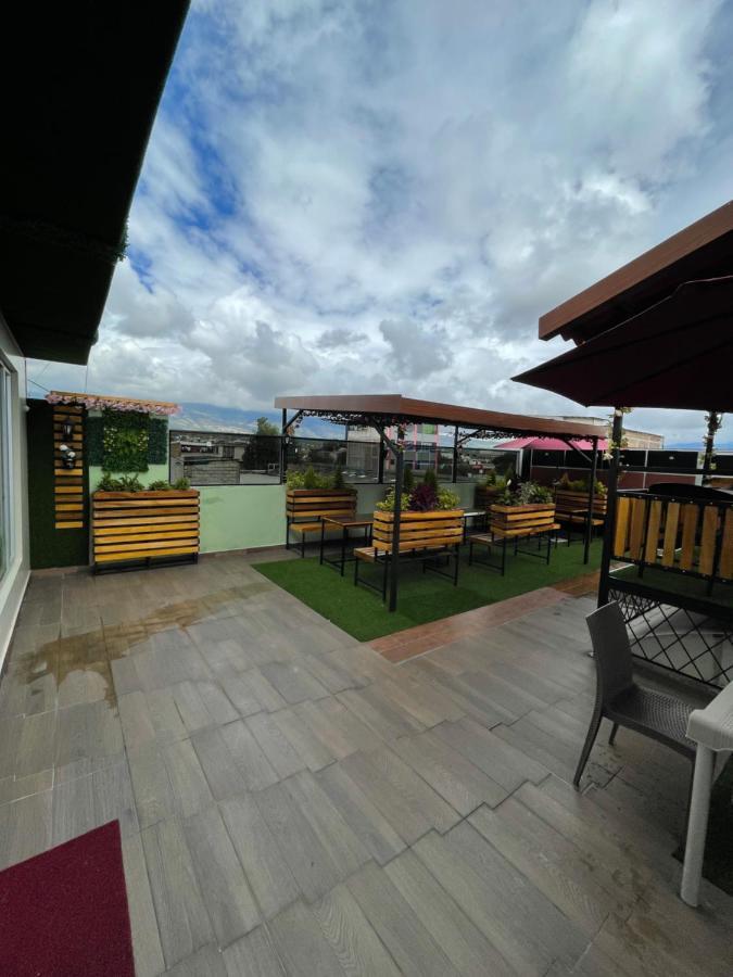 Sara Hotel Ibarra Buitenkant foto