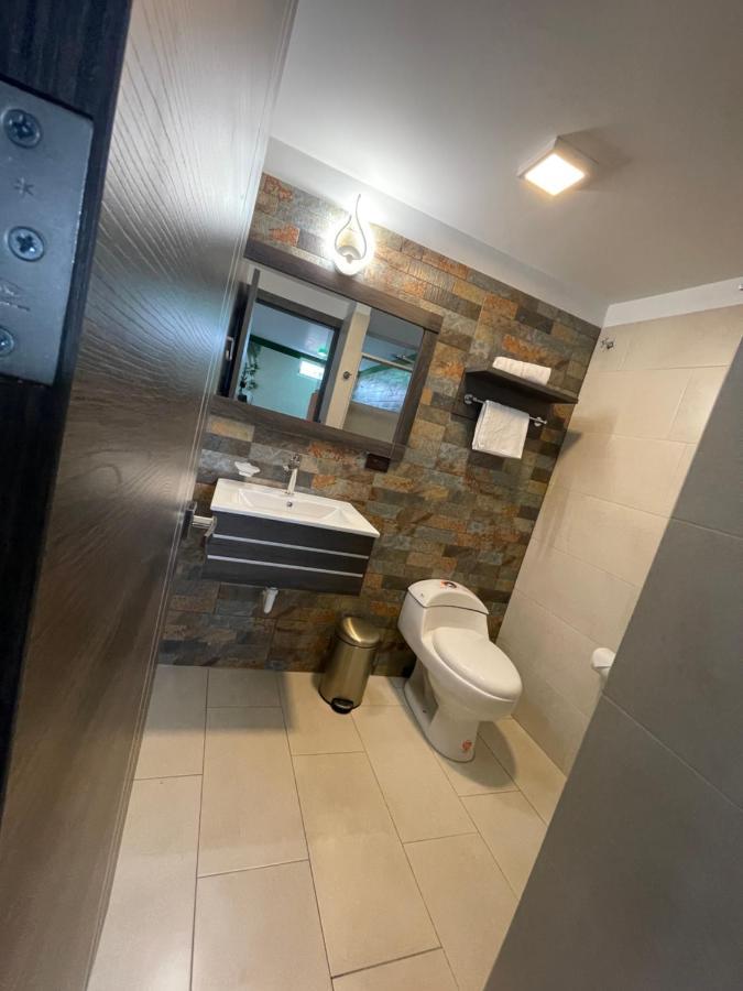 Sara Hotel Ibarra Buitenkant foto