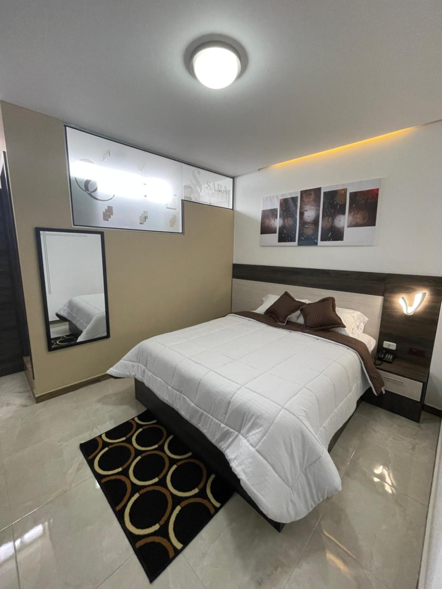 Sara Hotel Ibarra Buitenkant foto